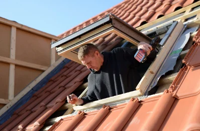 Pose de fenêtres de toit Velux à Bulhon